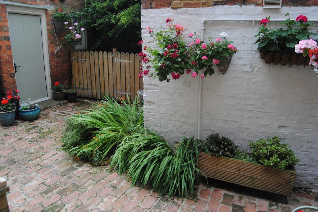 High Street Apartment Uppingham Exterior foto